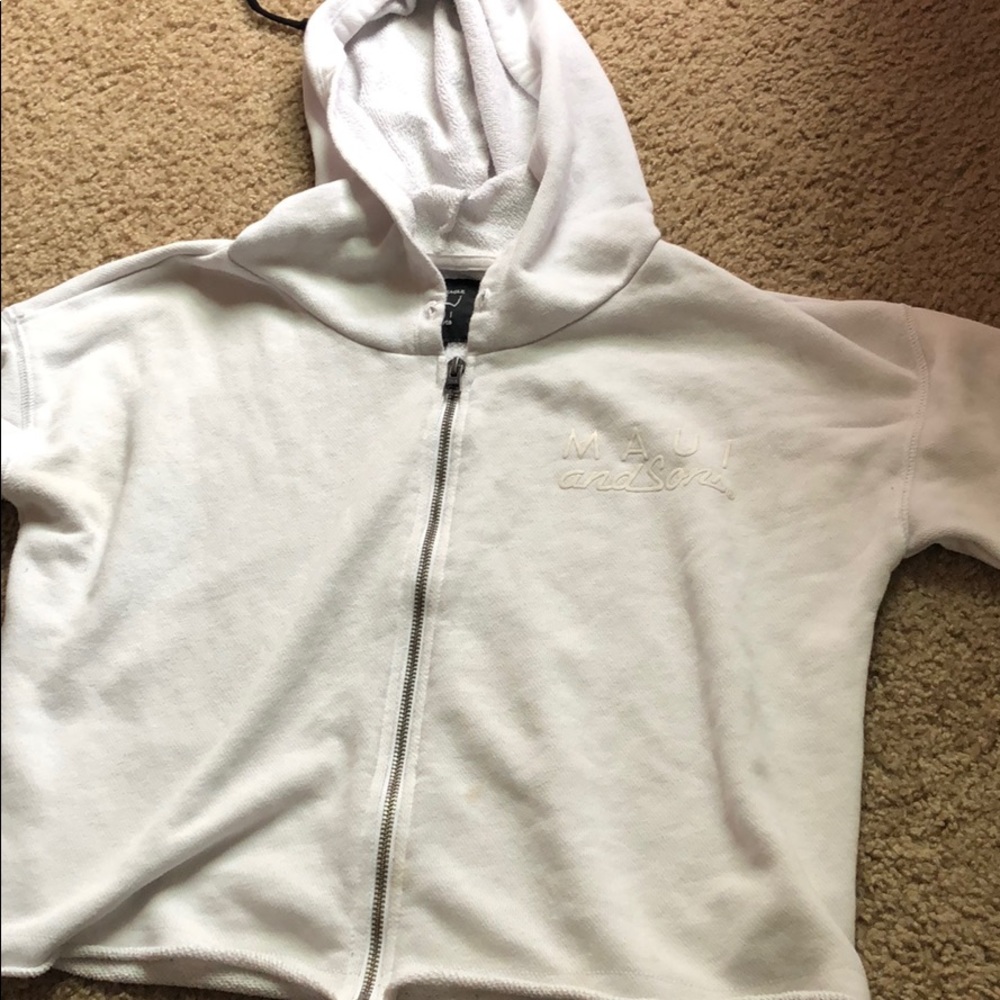 crop zip up sweater